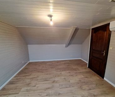 Een gerenoveerd appartement in het centrum van Westmalle - Photo 1