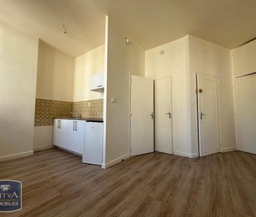 Location Appartement 1 pièce 26m² BRIVE LA GAILLARDE 19100 - Photo 3