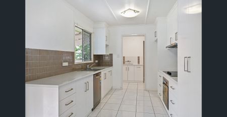 Sheds galore and a large block - Photo 5