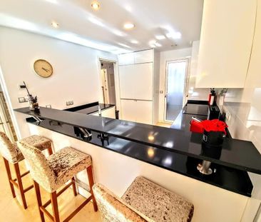 3 bedroom luxury Semidetached House for rent in Marbella, Spain - Photo 1