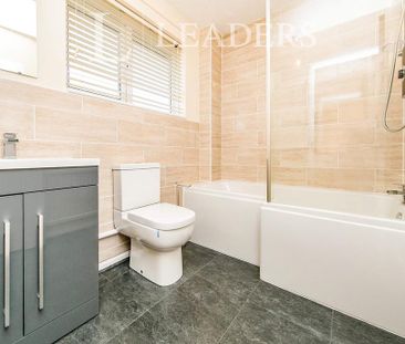 3 bedroom detached house to rent - Photo 6