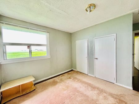 For Lease - 19470 Dufferin Street Unit# 3, King, Ontario - Photo 5