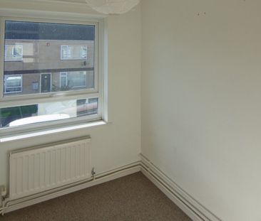 3 Bed Terraced House, Ashley Close, BS7 - Photo 1