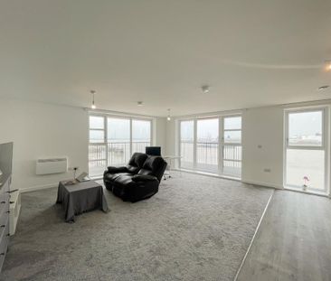 2 bedroom apartment to rent - Photo 3