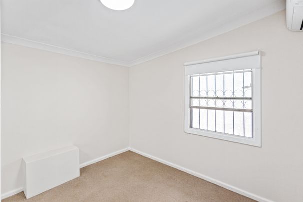 9 Short Street, Enmore NSW 2042 - House For Rent | Domain - Photo 1