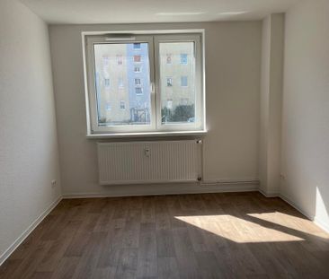 Grün wohnen in Nord: 2-Zimmer-Wohnung mit Balkon - Photo 2