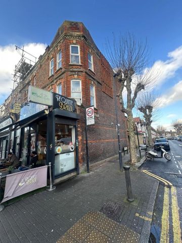 1 bedroom Flat To Let - Photo 5