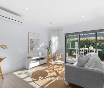 Private, Stylish and Positioned for Lifestyle - Photo 3
