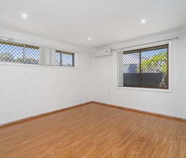 Family home near Liverpool amenities - Photo 5