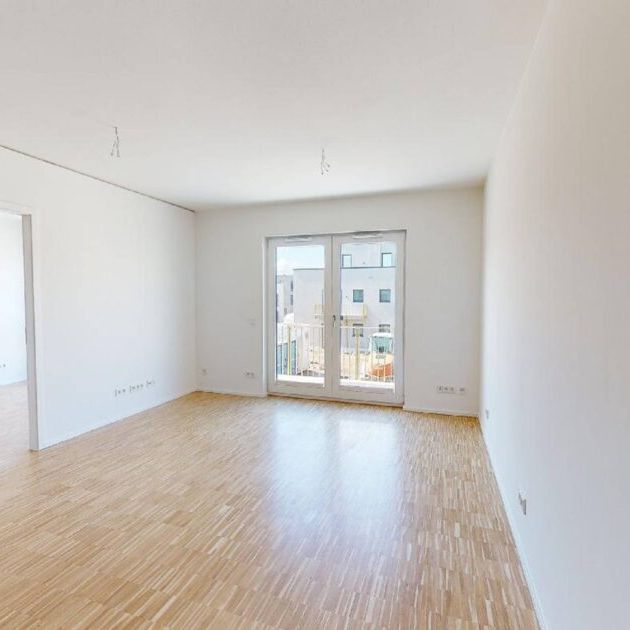 Moderne 2 Zimmer Wohnung mit Einbauchküche und Balkon zu vermieten! - Foto 1