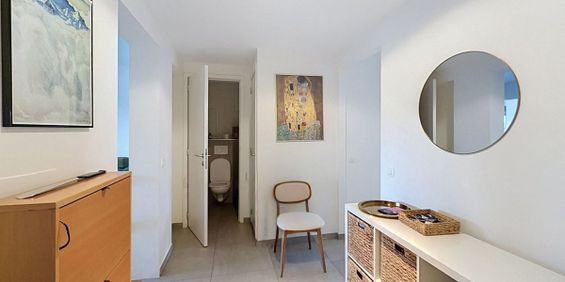 Appartement te huur in Etterbeek voor € 2.800 met 2 slaapkamers - Photo 3