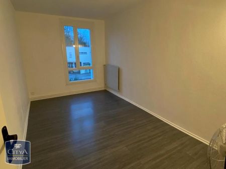 Location Appartement 4 pièces 86m² BOURGES 18000 - Photo 4