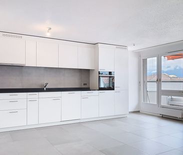 Bel appartement lumineux de 3.5 pièces rénové au 4ème étage avec as... - Photo 2