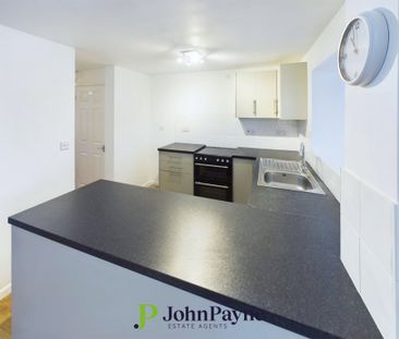 Culpepper Close, Nuneaton, Warwickshire, CV10 8AZ - Photo 6