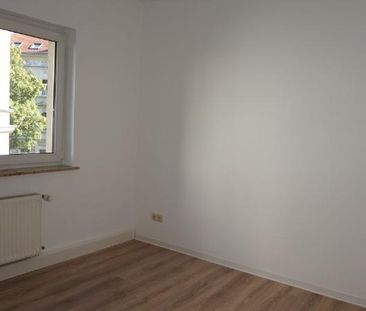 ---Moderne 3-R.-Whg. in beliebter Wohnlage--- - Photo 2