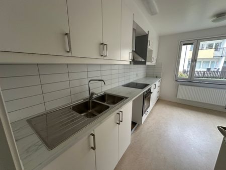 Kungsfågelgatan 64 -2rok(lgh 1188) - Photo 4