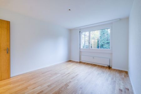 Bereit für eine WG? Originelle Duplexwohnung im Zentrum! - Photo 2