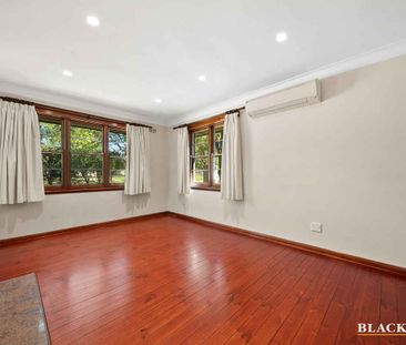 Charming Duplex in Prime Narrabundah Location - Photo 6