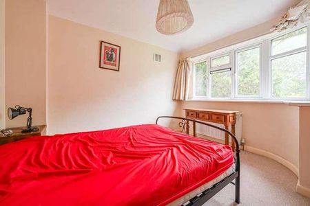 Brantwood Close, London, Walthamstow, E17 - Photo 5