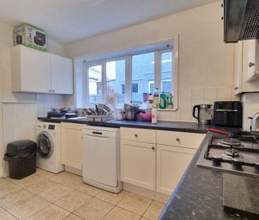 Upper Bevendean Avenue, Brighton 1 bedroom house to rent - Photo 5