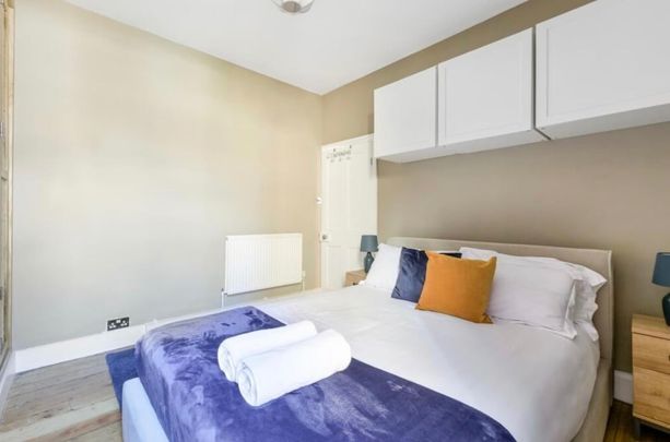 1 Bed Flat, Mafeking Avenue, TW8 - Photo 1