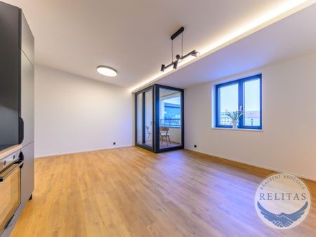 Pronájem bytu 3+kk 70 m2 - Photo 2