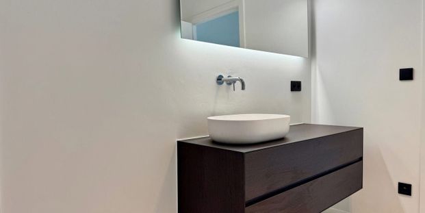 Eengezinswoning te huur in Assebroek voor € 1.600 met 3 slaapkamers - Photo 1