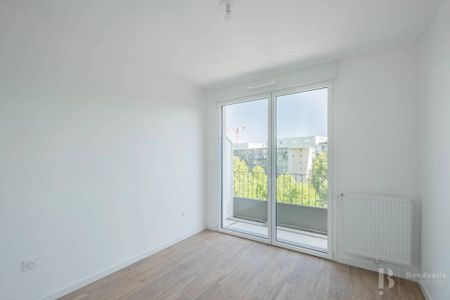 Rental Apartment Bordeaux Saint-Jean - Photo 4