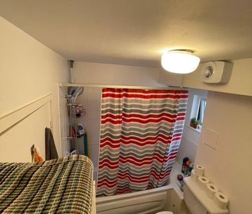 1 Bed Flat, Long Acre, WC2E - Photo 4