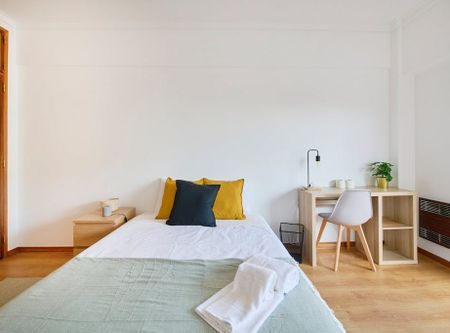 Alameda das Linhas de Torres, Lisbon, Lisbon 1750-248 - Photo 4