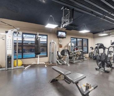 For Lease - 150 Charlton Avenue Unit# 1803, Hamilton, Ontario - Photo 3