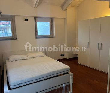 Bilocale vicolo dell'Arco 2, Centro, Alba - Photo 1
