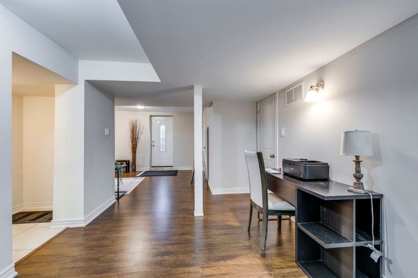 For Lease - 56 Barberry Crescent Unit# Lower, Richmond Hill, Ontario - Photo 1