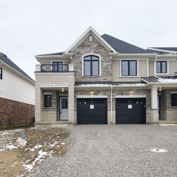 For Lease - 147 Aquasanta Crescent, Hamilton, Ontario - Photo 1