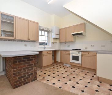 Trinity Road, Taunton, TA1 - Photo 2