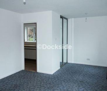 1 bed flat to rent in Appollo house Illustrious Close, Chatham, ME5 - Photo 5