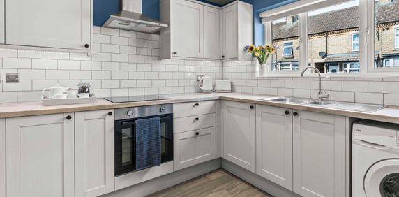 Chapel Street Room 1 - Photo 2