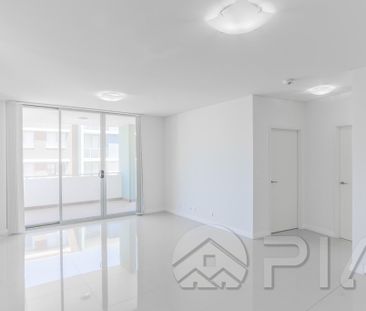 Nearly New Modern 1bedrooms + Study Apartment - Photo 3