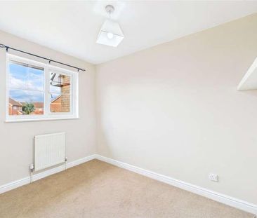 Worsley Place, Theale, Reading, Berkshire, RG7 - Photo 1