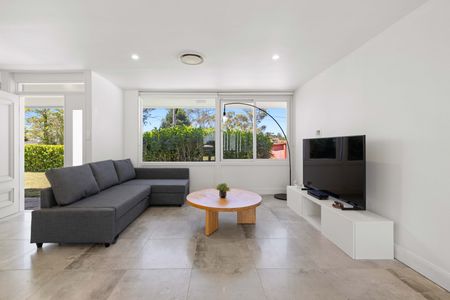 5 Marine Crescent, Hornsby Heights NSW 2077 - House For Rent | Domain - Photo 3