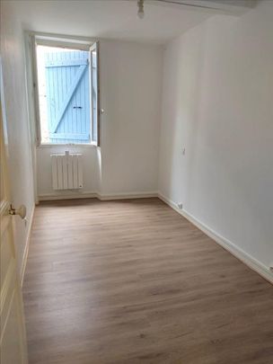 3 pièces - 70 m² - 1er étage - Colocation non autorisée - Photo 1