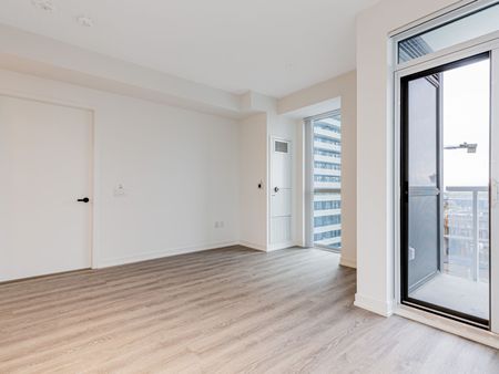 For Lease - 8 Interchange Way Unit# 712, Vaughan, Ontario - Photo 2