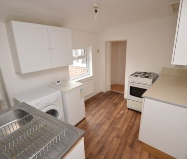 2 Bedroom Apartment - Photo 5