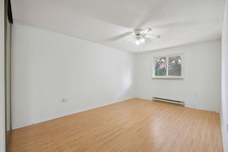 For Lease - 71 Geddes Crescent, Barrie, Ontario - Photo 3