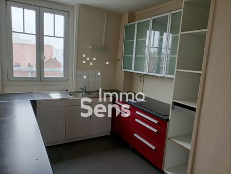 Location appartement - Lille Centre - Photo 3