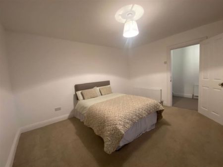 3 Woodview Terrace, Main Street, Stranorlar, County Donegal - Photo 3