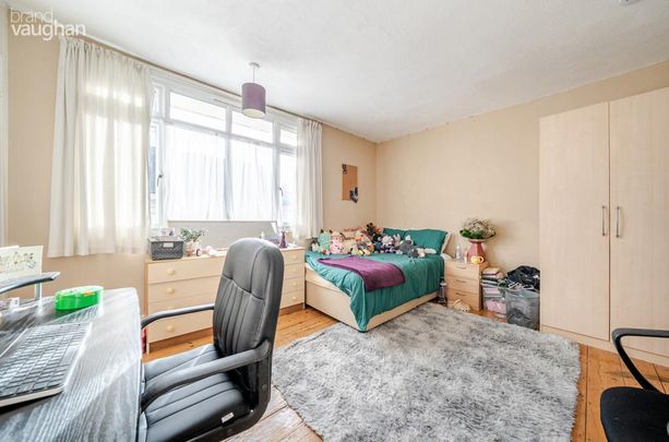 4 bedroom terraced house to rent - Photo 1