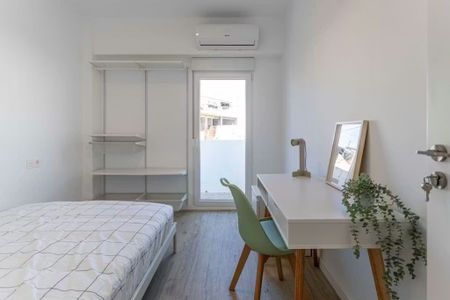 Carrer de lAlcalde Albors, Valencia, Valencian Community 46018 - Photo 2