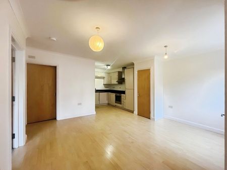 Station Approach, Braintree - Photo 2