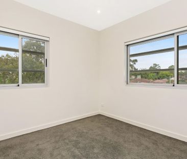 602/290 Burns Bay Road, - Photo 4